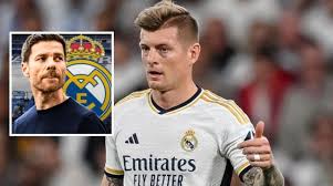Toni Kroos Bày Tỏ Ủng Hộ Xabi Alonso